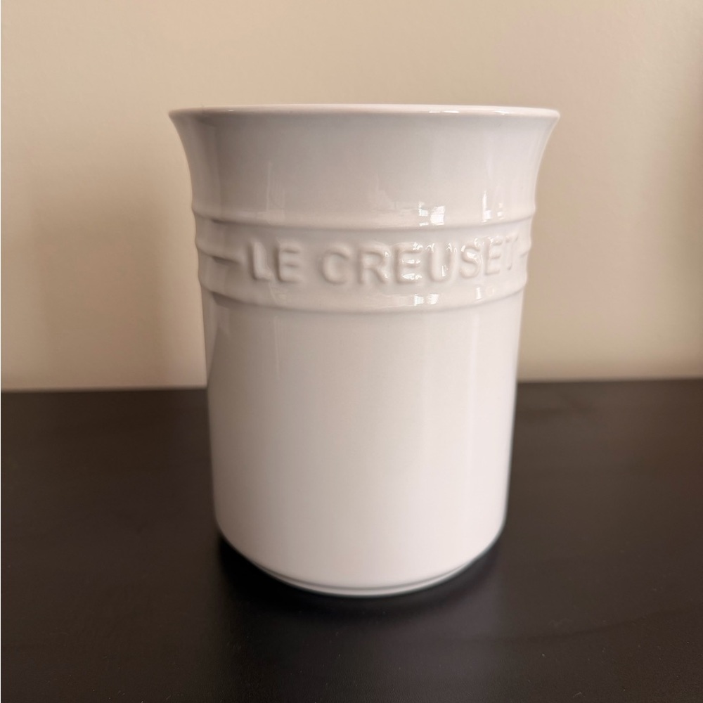 Le Creuset White Stoneware Crock with Beige Rim